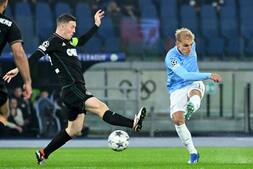 Isaksen spiller stor rolle i forløsende Lazio-sejr