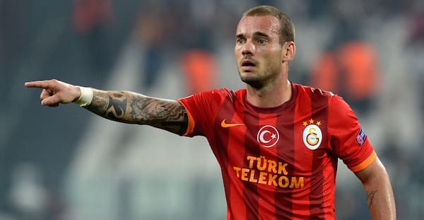 Sneijder klar til gigantisk lønnedgang for at få klubskifte