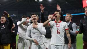 Ukraine og Polen fuldender EM-felt efter playoffsejre
