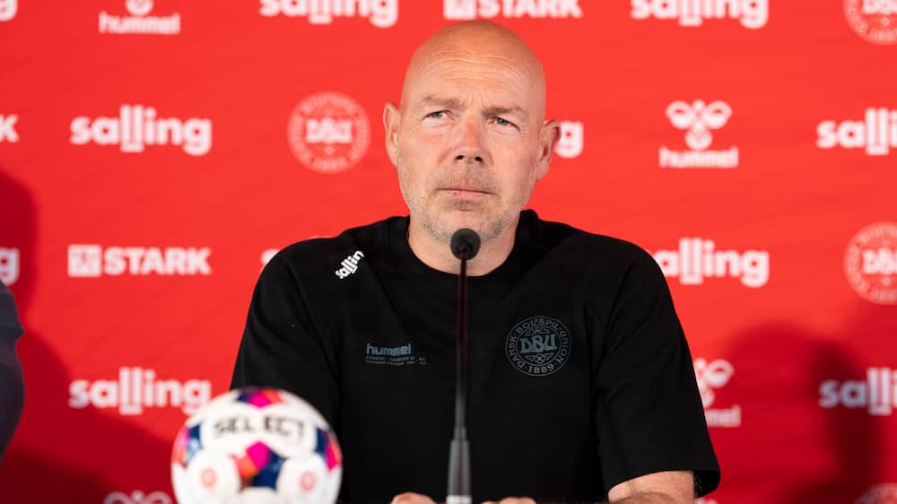 Forsvarer betydning: 'En masse andre ting på spil'