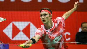 Axelsen spadserer nemt i kvartfinalen i Kina