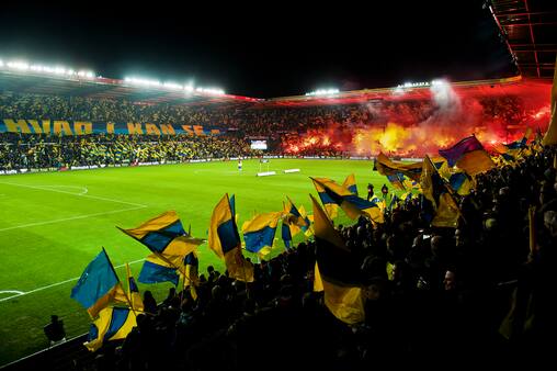 Galleri: Brøndby-tifo, FCK-jubel og drama