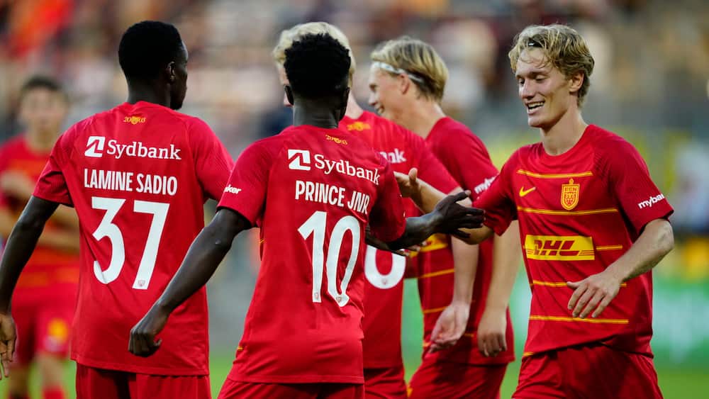 Første mål som senior: Teenager sender FCN på 3-0