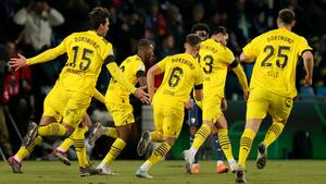 Can scorer fra midten i Dortmund-sejr i pokalen