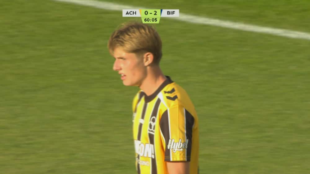Brøndby udbygger føring efter selvmål med armen