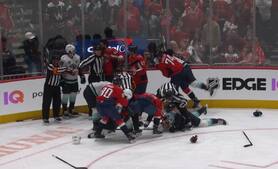 10 smidt ud efter vildt NHL-slagsmål