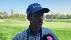 Én skiller sig ud: Hør fra golfdanskerne i Dubai