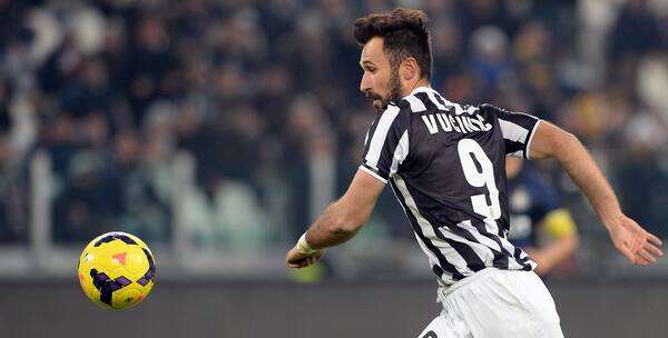 Juventus-angriber ude med forstuvet knæ