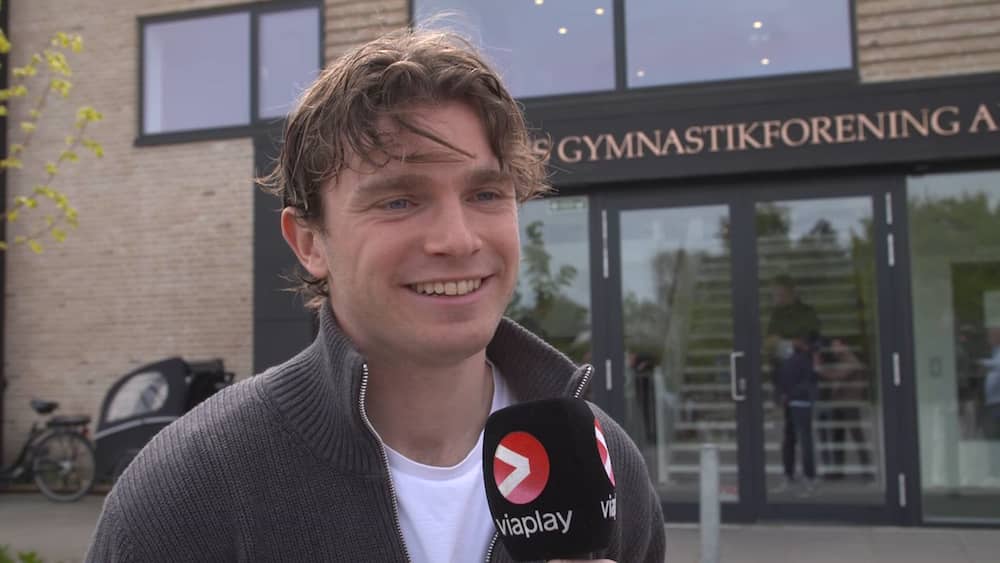 Hvem gik forrest i AGF-fejring? 'Godt vi ikke havde kamera i bussen'