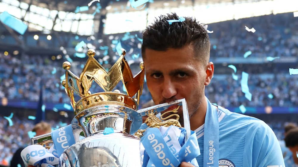 Helmy og Simo: 'Hent ham som Rodri-afløser, City!'