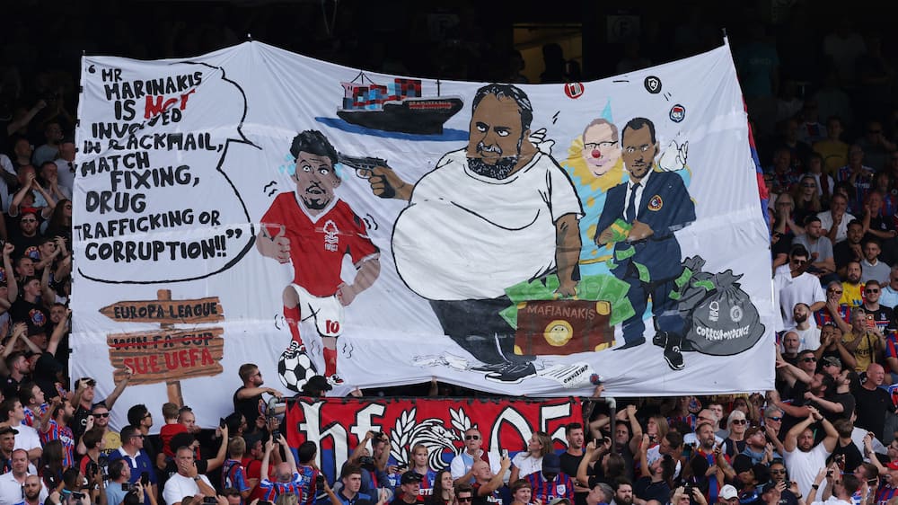 Klubejer sagsøger Crystal Palace for kontroversielt banner