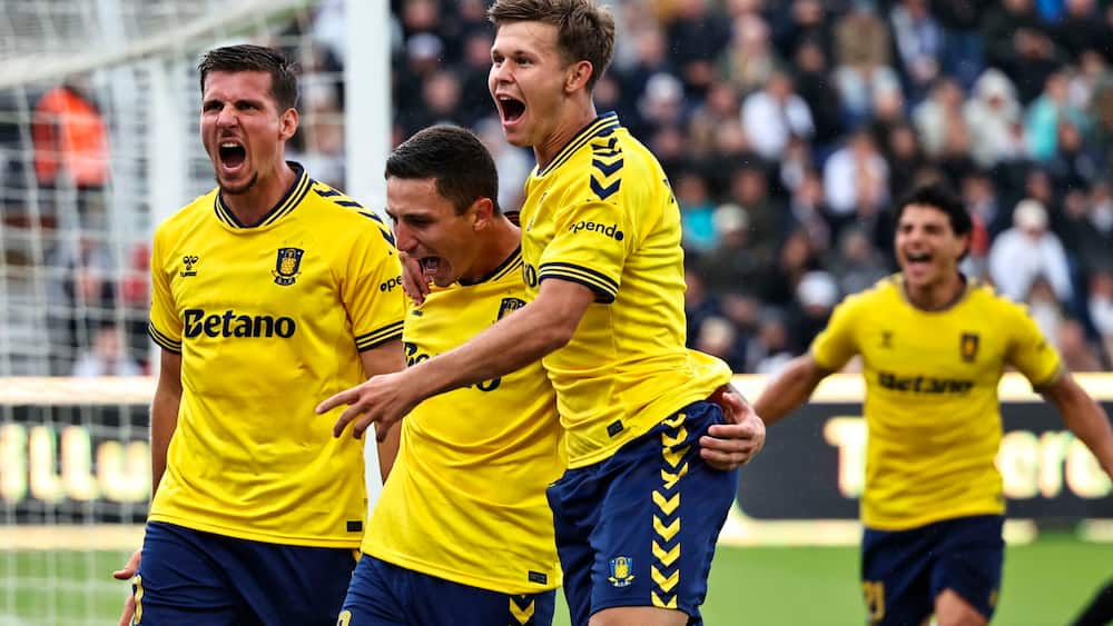 Chokerer AGF: Slisz sender Brøndby i front