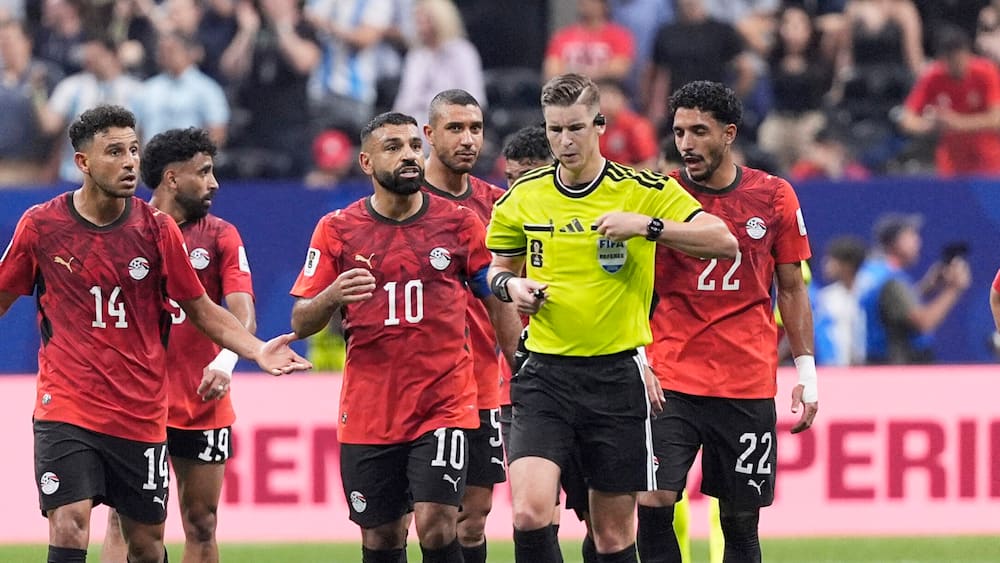 Egypten indgiver officiel klage over dommer