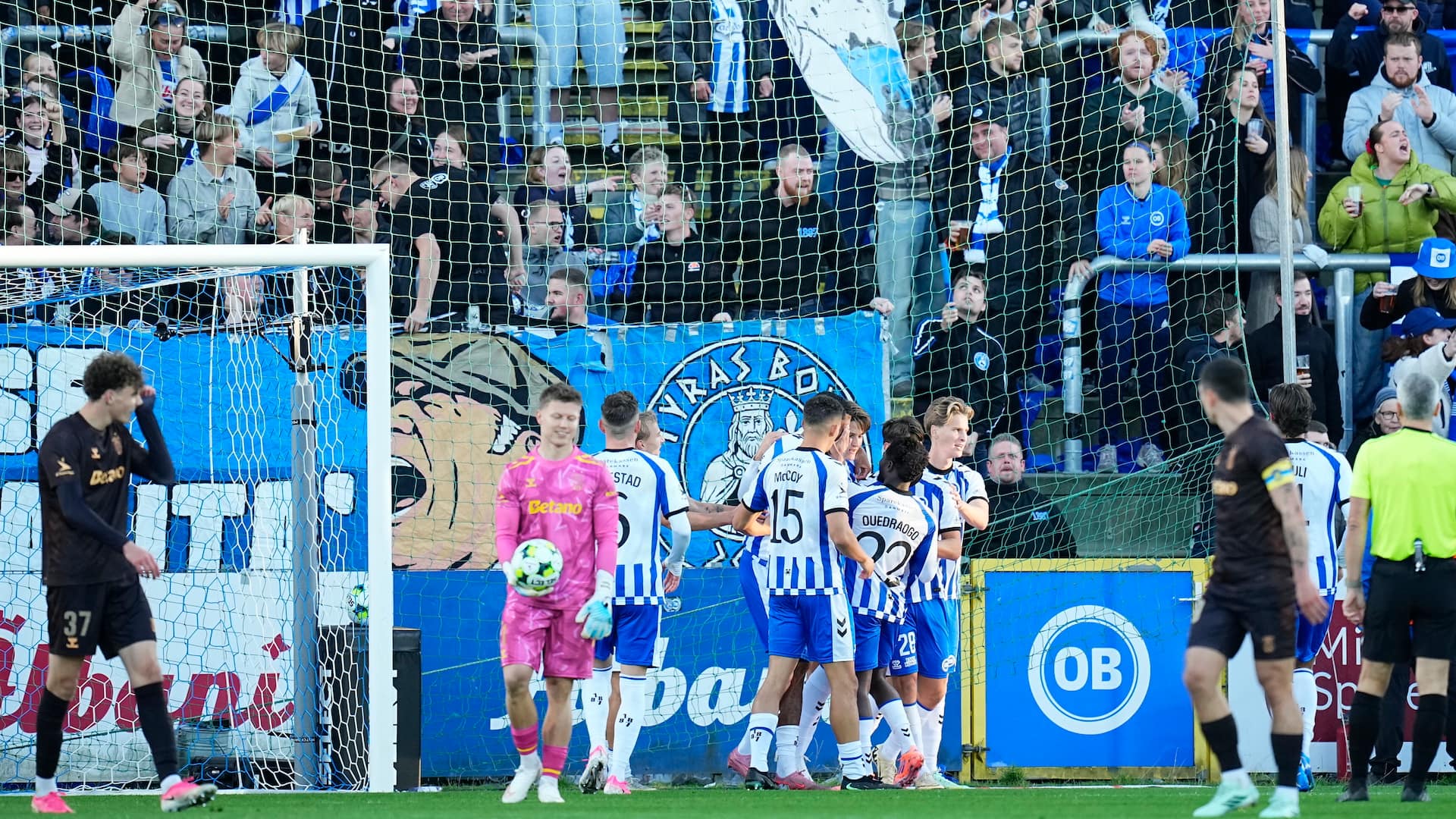 Tsber 'Det kan være ligemeget, hvis vi taber i næste uge' | Viaplay Sport News