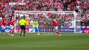 Wembley koger: Charlton på vej op efter frisparksdrøn