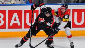 Målfest: Canada overvinder Østrigs vanvidscomeback