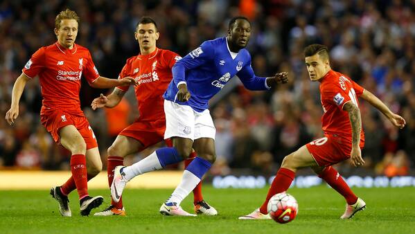 Se Liverpool-fan i sjov prank: Synger You'll Never Walk Alone på Goodison Park