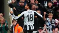 Kølige Osula udbygger Newcastle-føring