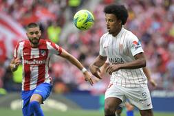 Transferguru: Barcelona og Sevilla enige om Jules Koundé - se hans bedste CL-aktioner her