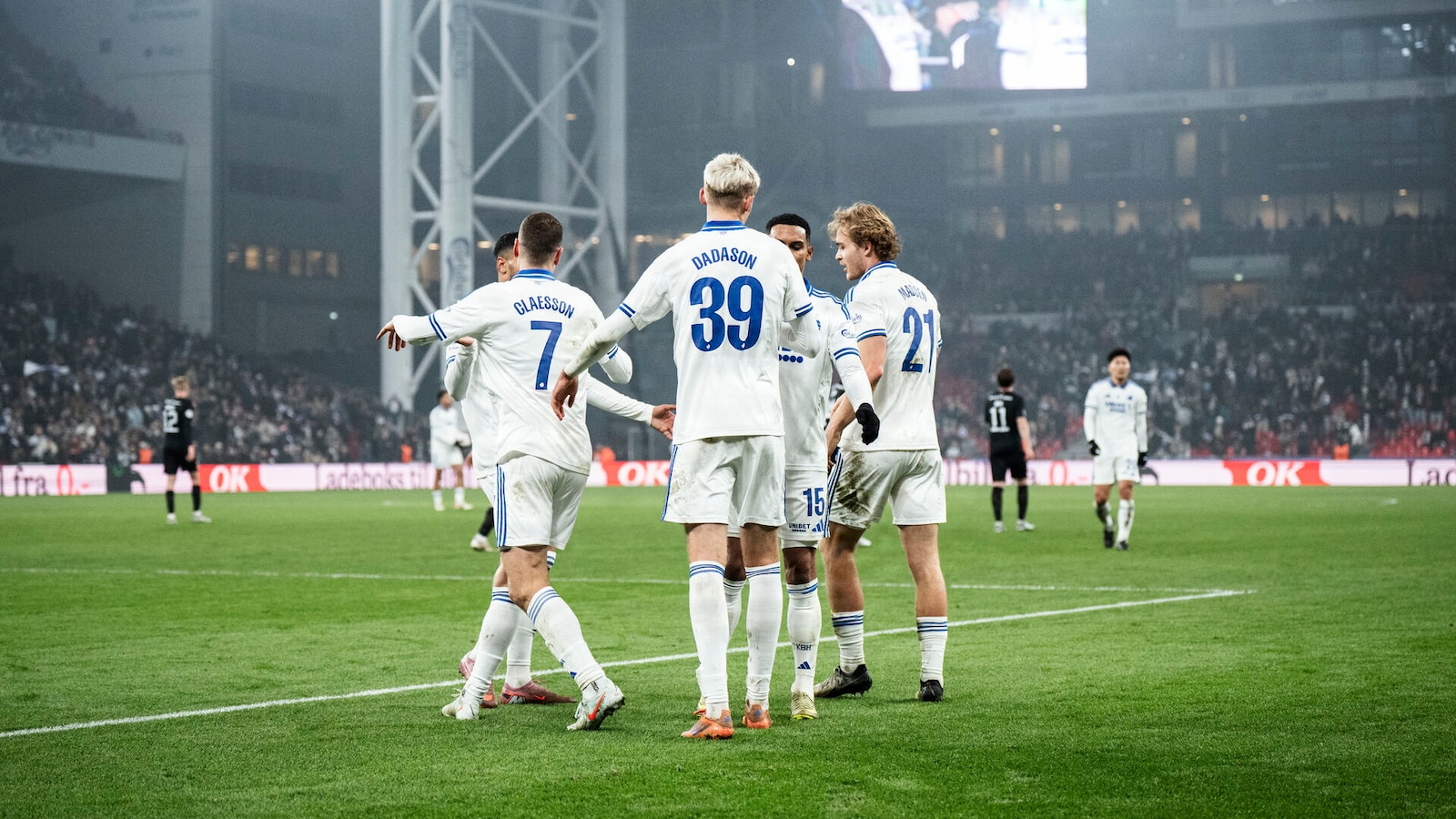 FCK forlænger med stjerneskud