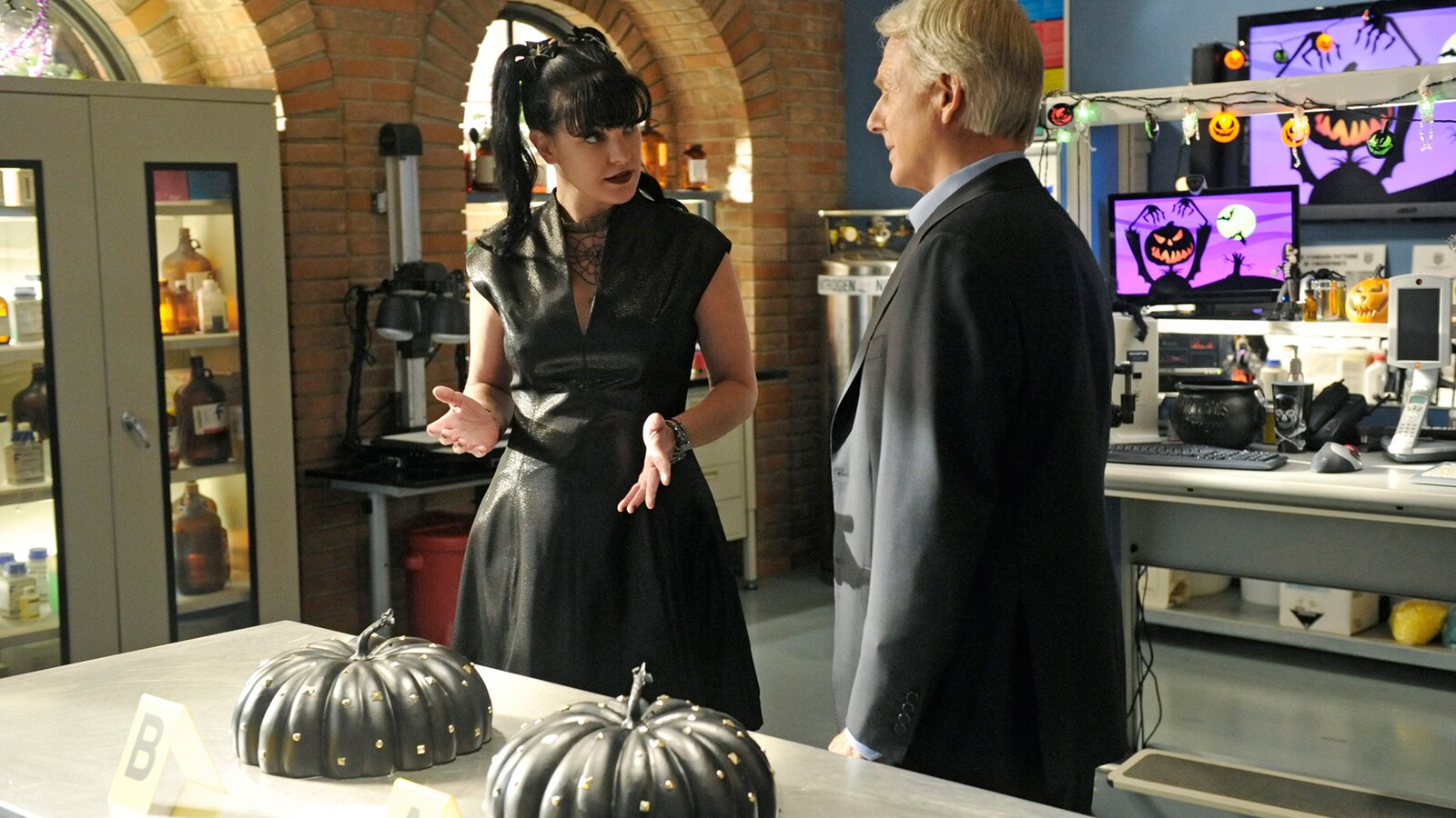 ncis/sasong-13/avsnitt-8