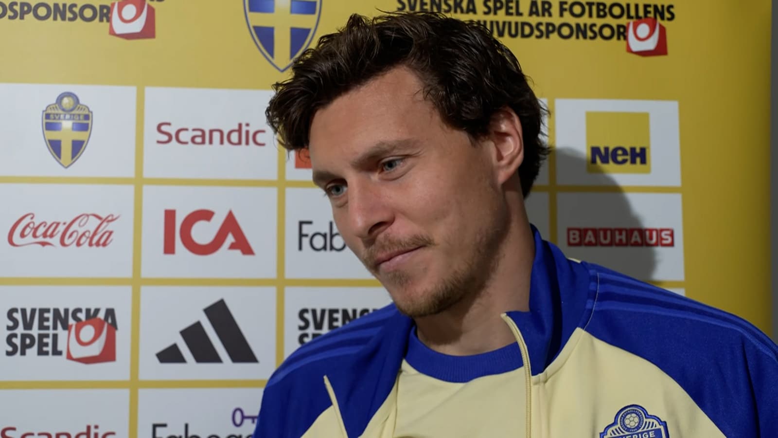 Victor Nilsson Lindelöf inför matchen mot Bosnien