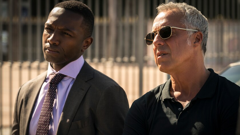 Bosch - Sesong 7 - Episode 1 - TV-serien på nettet - Viaplay