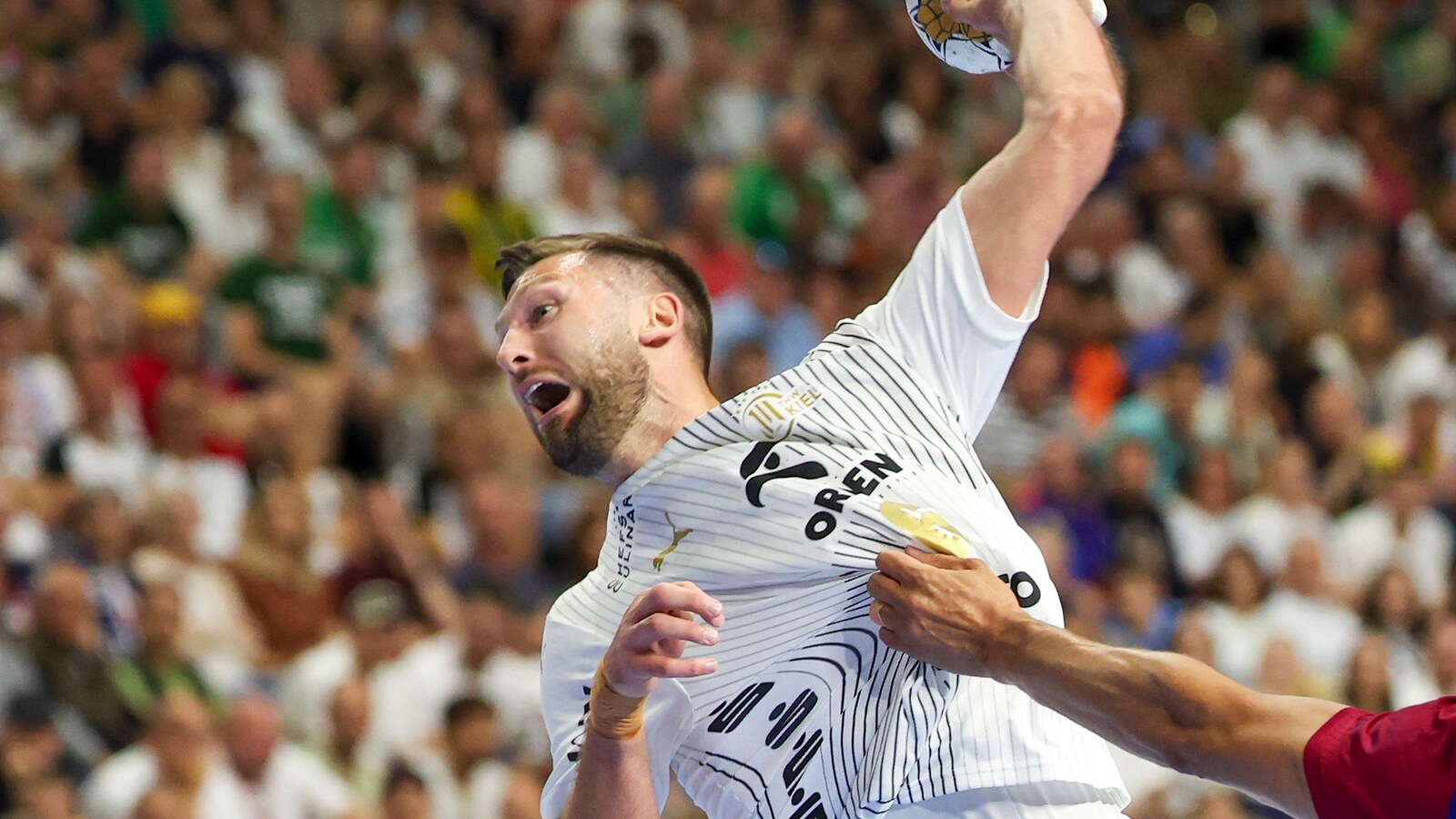 FRISCH AUF! Göppingen - THW Kiel