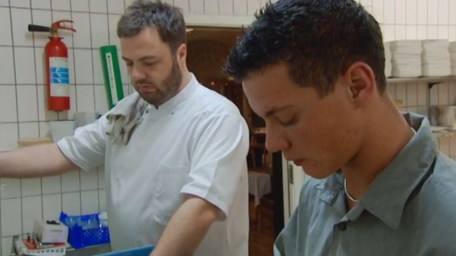 Med Kniven for Struben