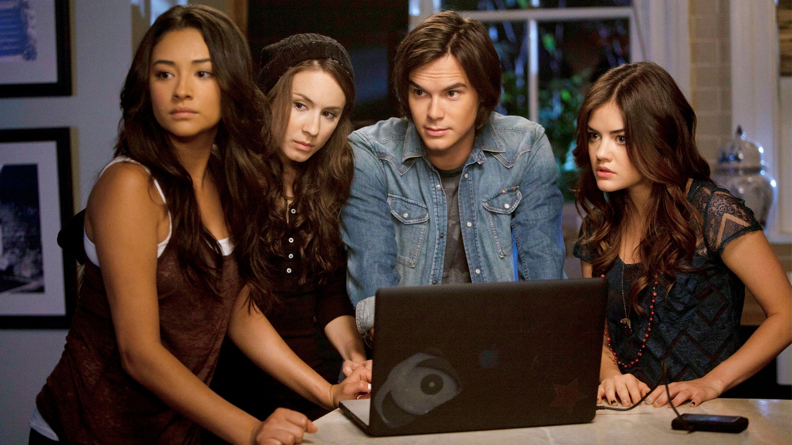 pretty-little-liars/sesong-2/episode-15