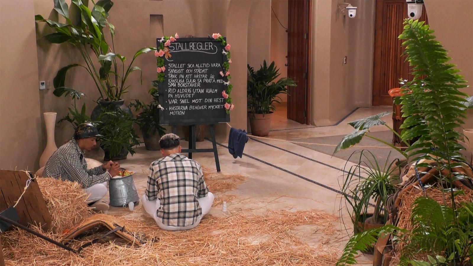Paradise Hotel