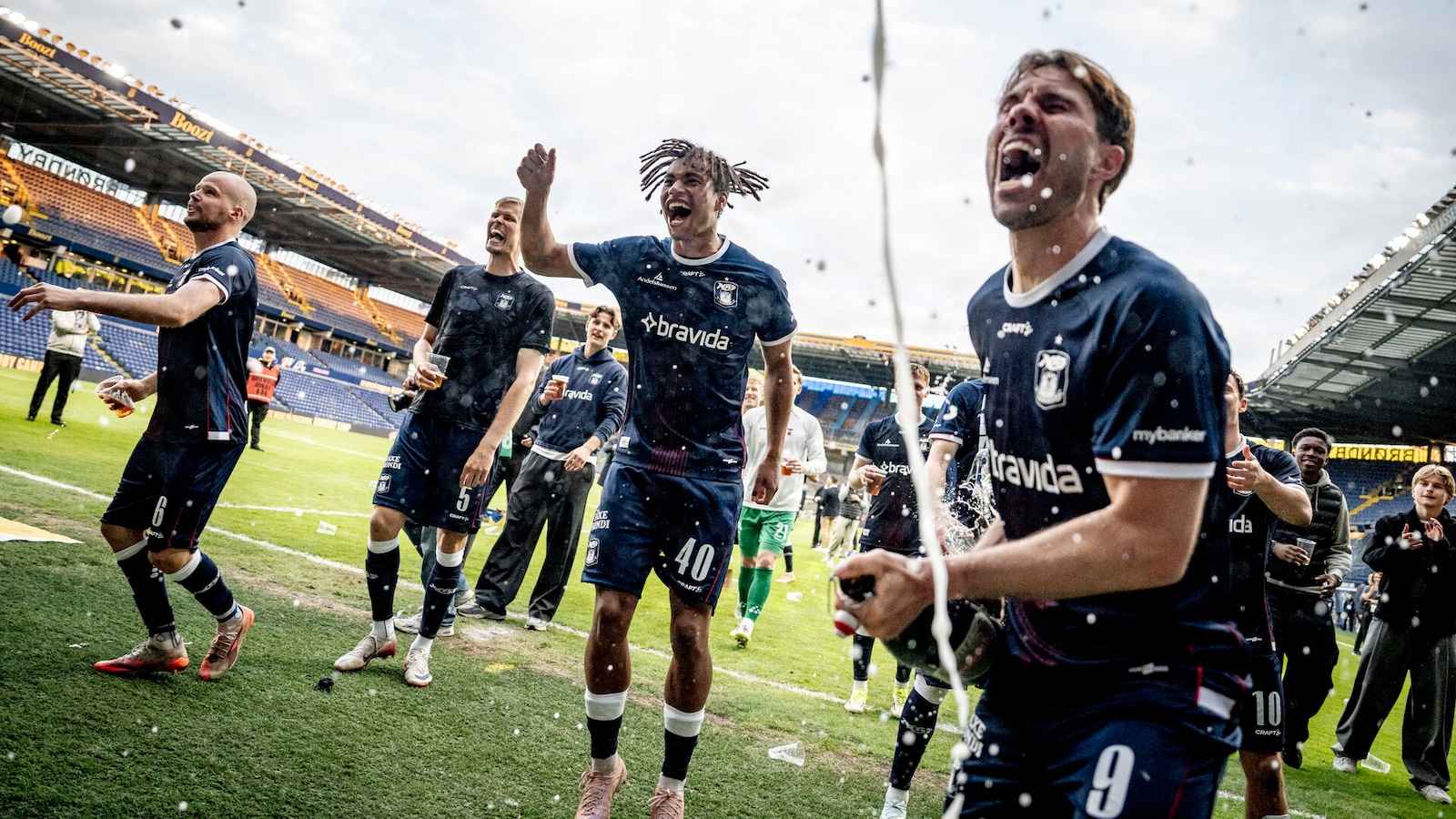 Guldfejring og storkamp i Herning