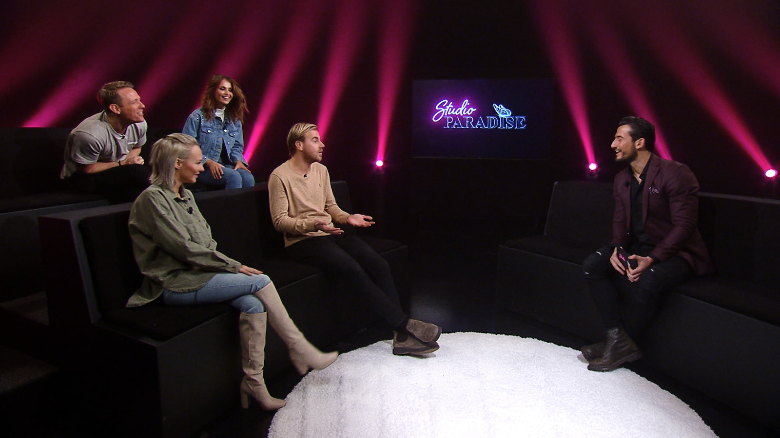 Studio Paradise Säsong 10 Avsnitt 1 TVserier online Viaplay