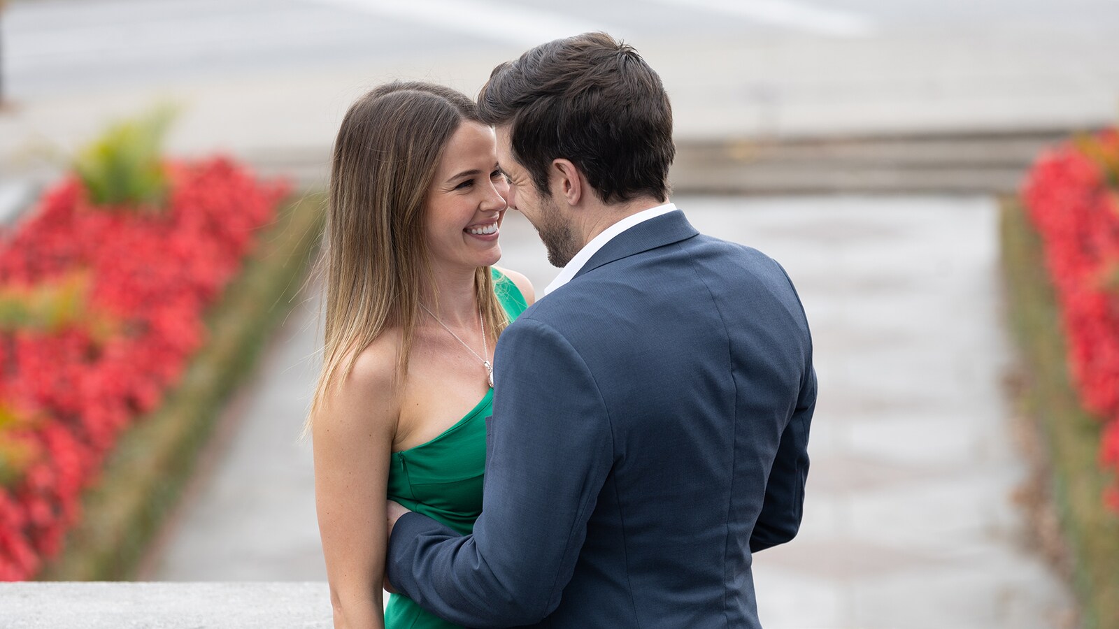 Falling in Love in Niagara