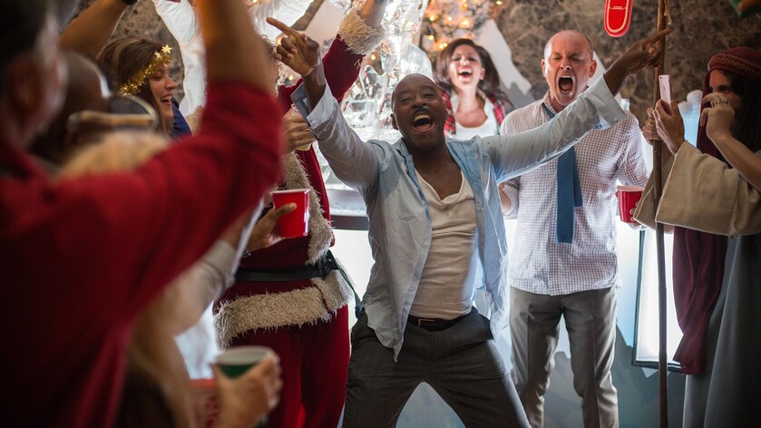 office-christmas-party-movie-clip-tension-2016-jennifer-aniston