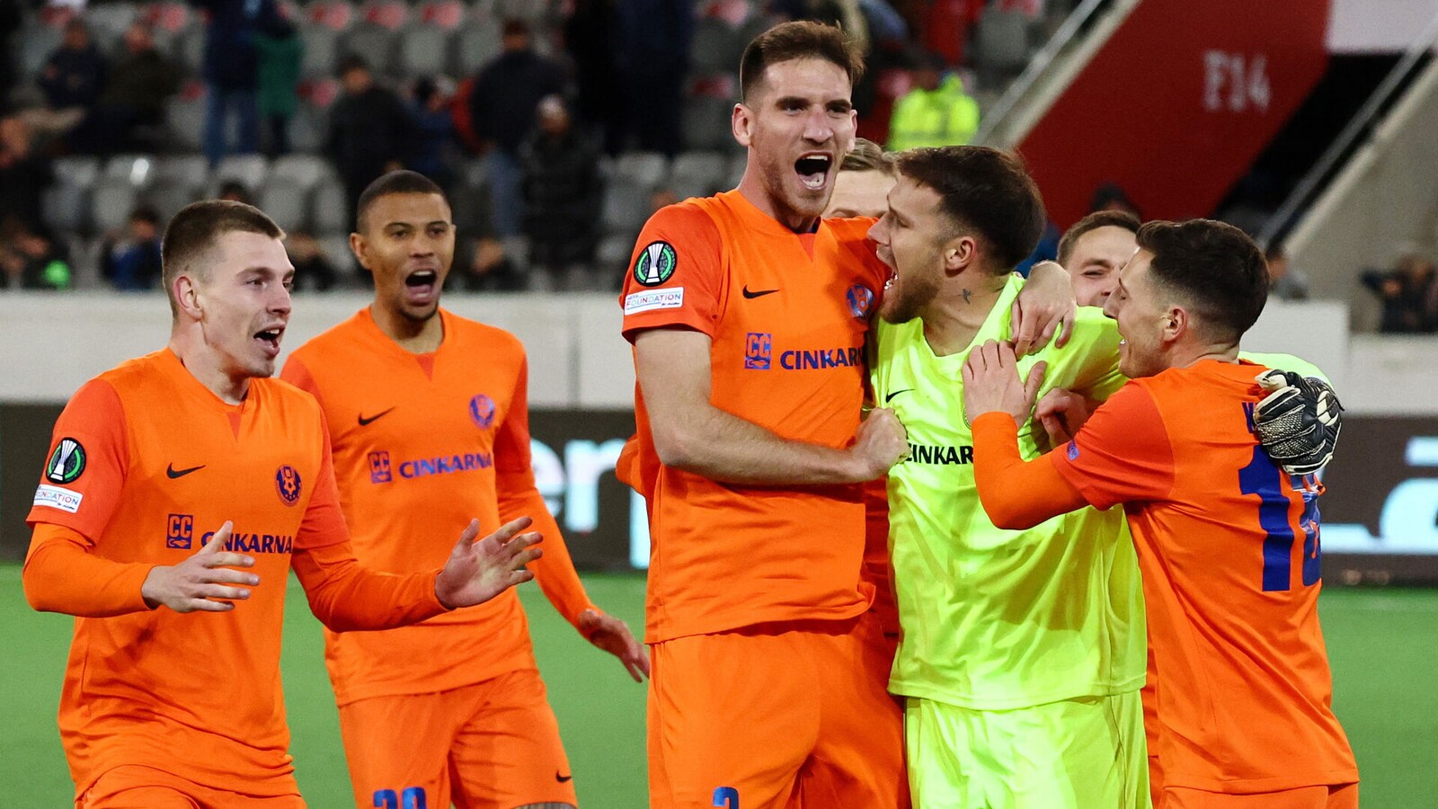 Celje - AEK Athens