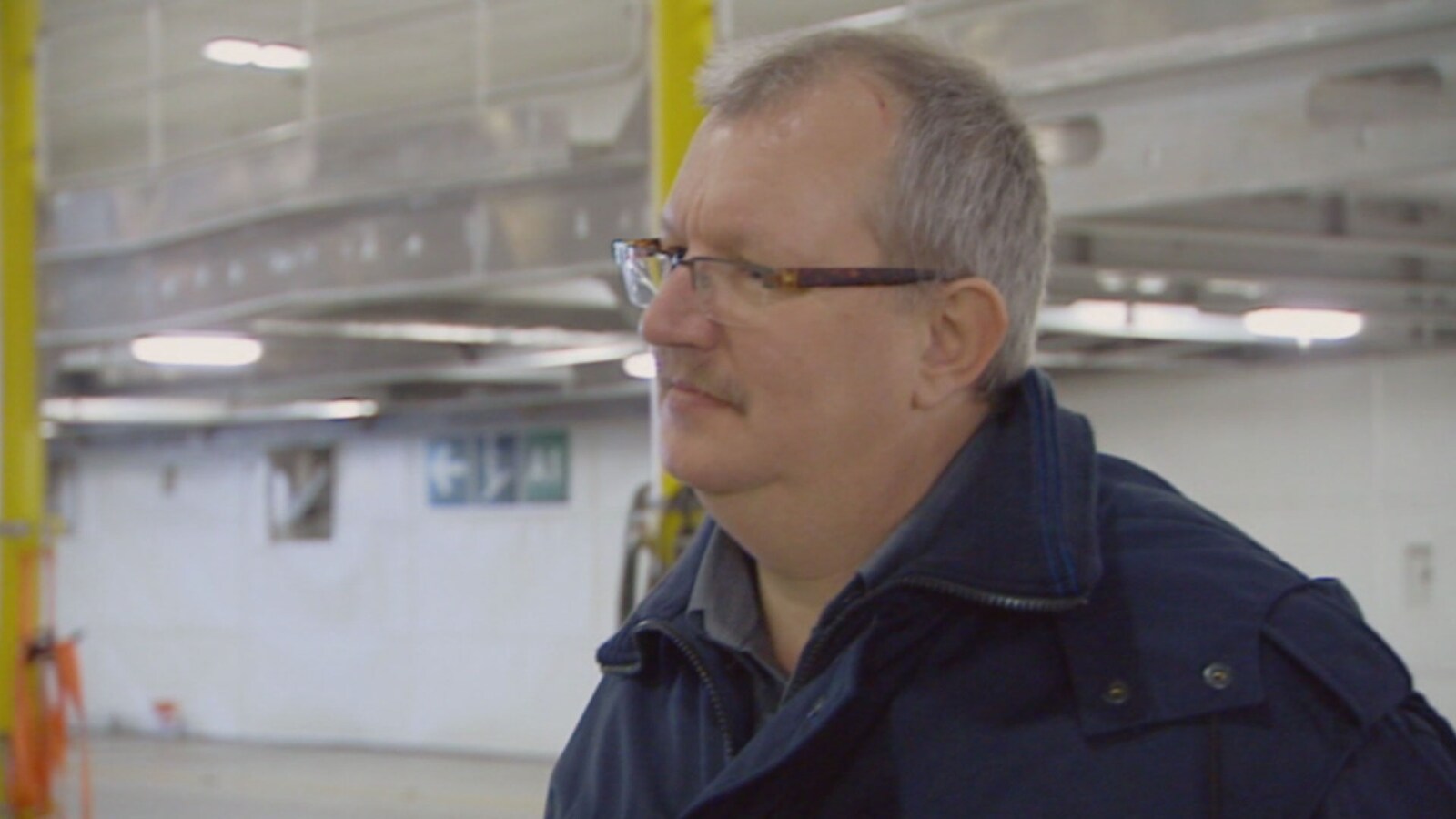 Med Kniven for Struben