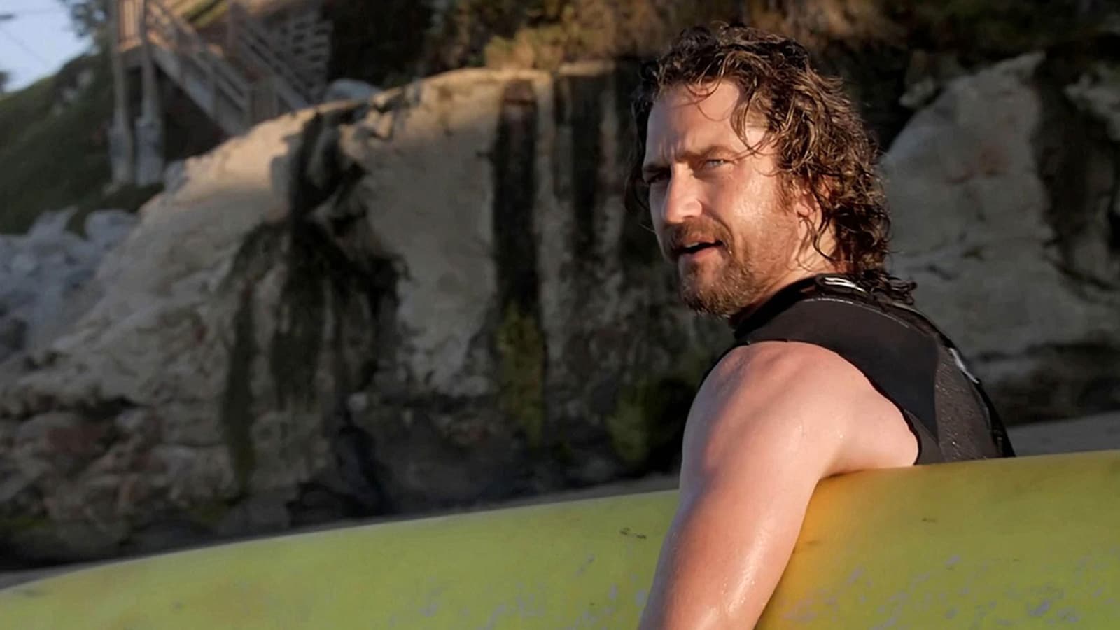 chasing-mavericks-2012