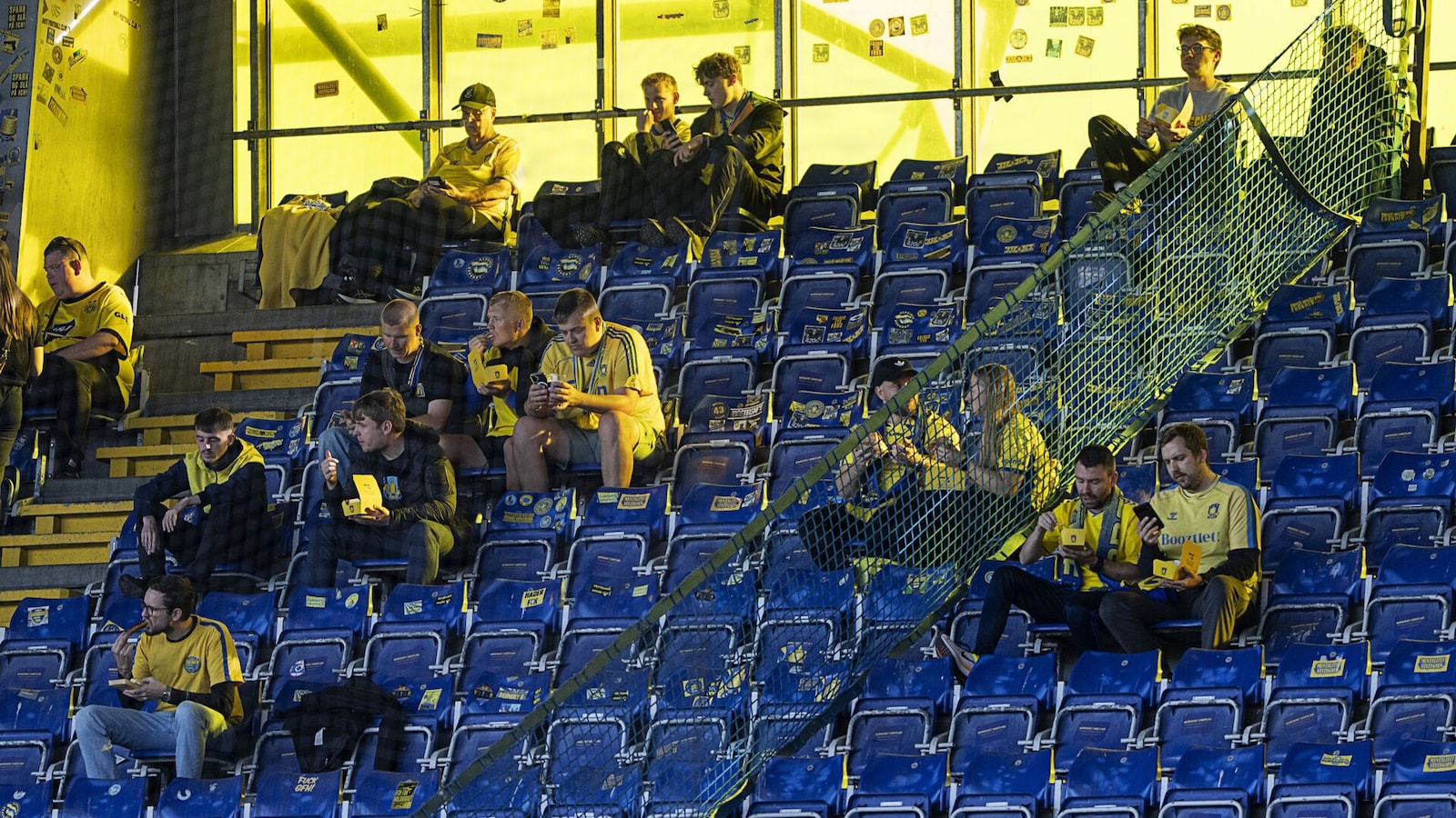 Brøndby ydmyget og fans udvandrede undervejs