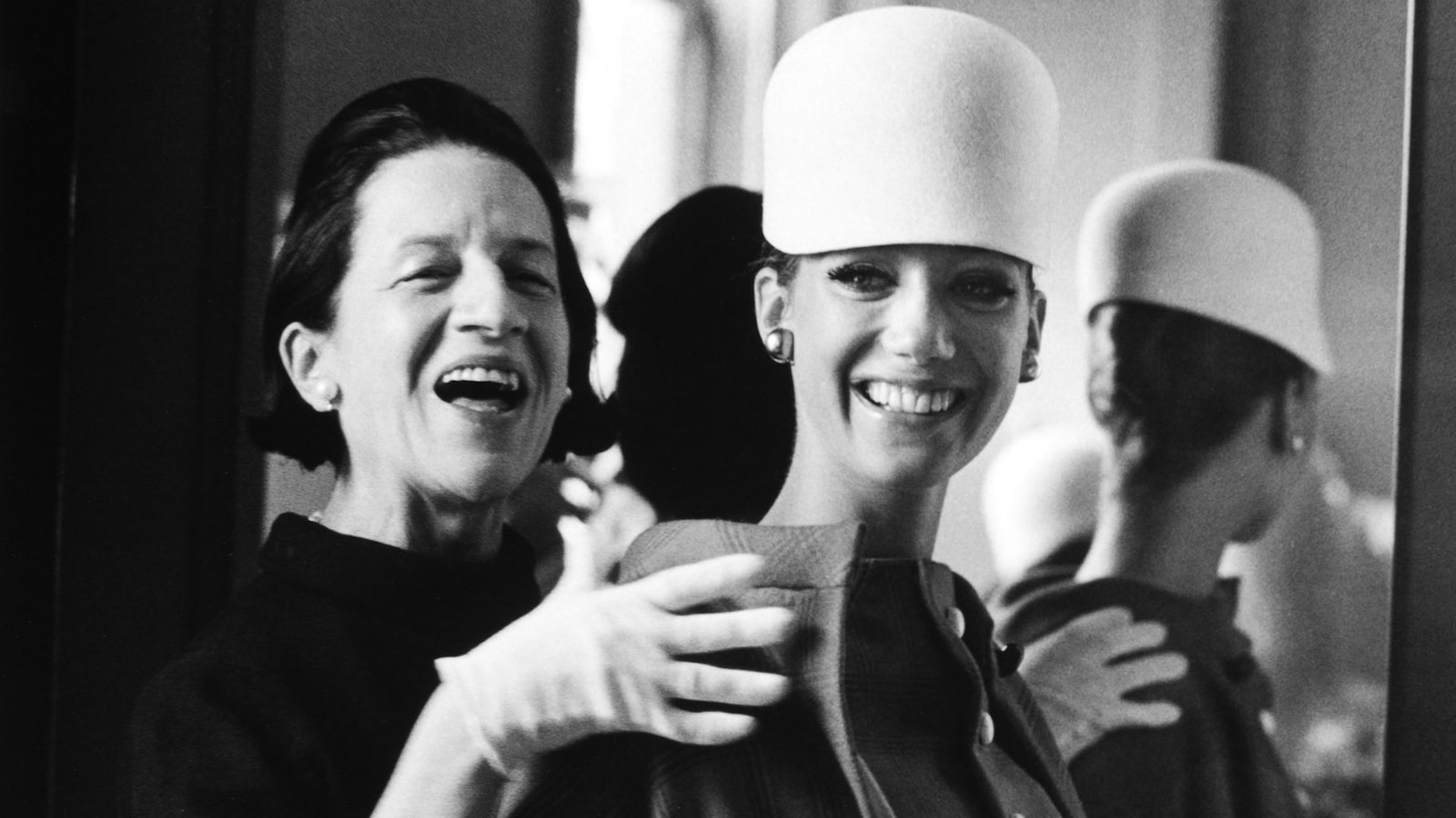 diana-vreeland-the-eye-has-to-travel-2011