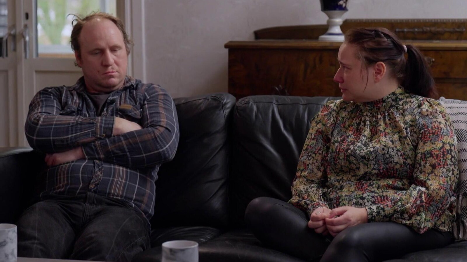 Dolda skulder och krossad tillit