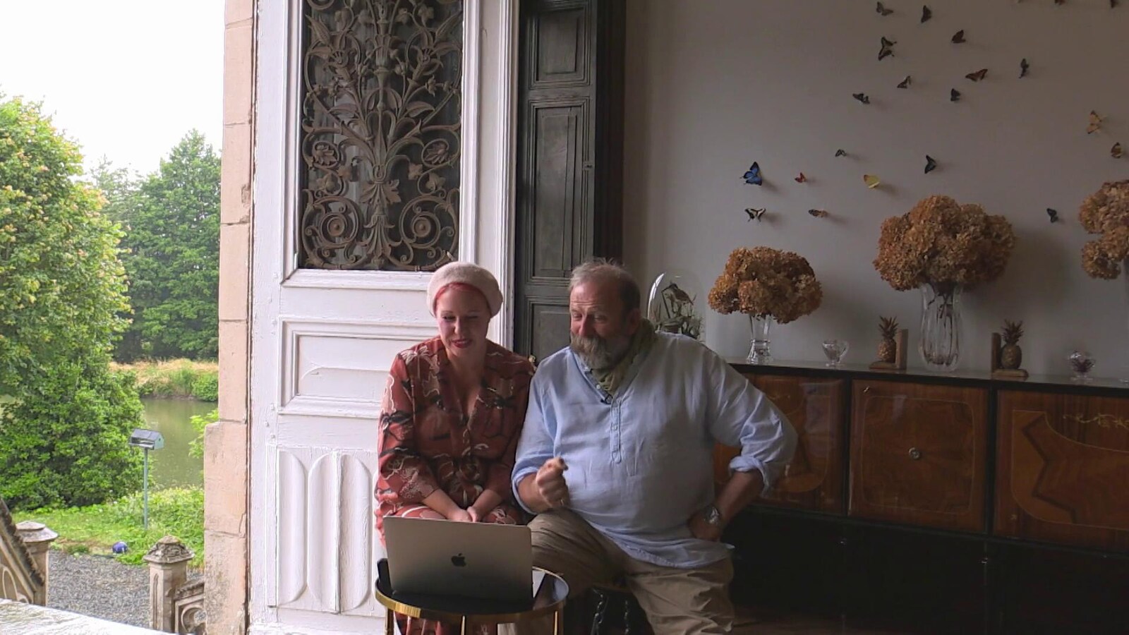 escape-to-the-chateau-make-do-and-mend/season-1/episode-1