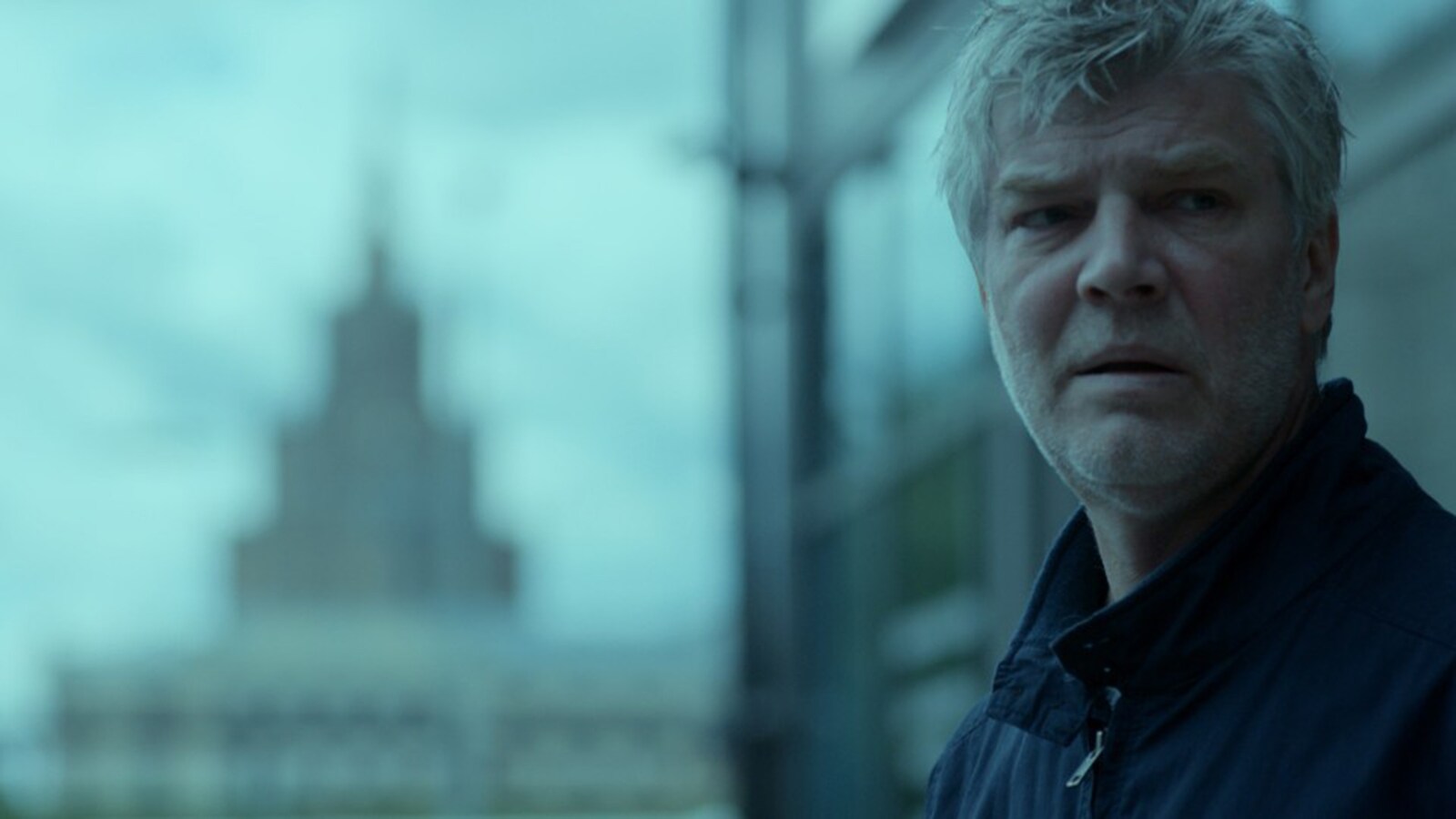 Johan Falk: Fra asken til ilden