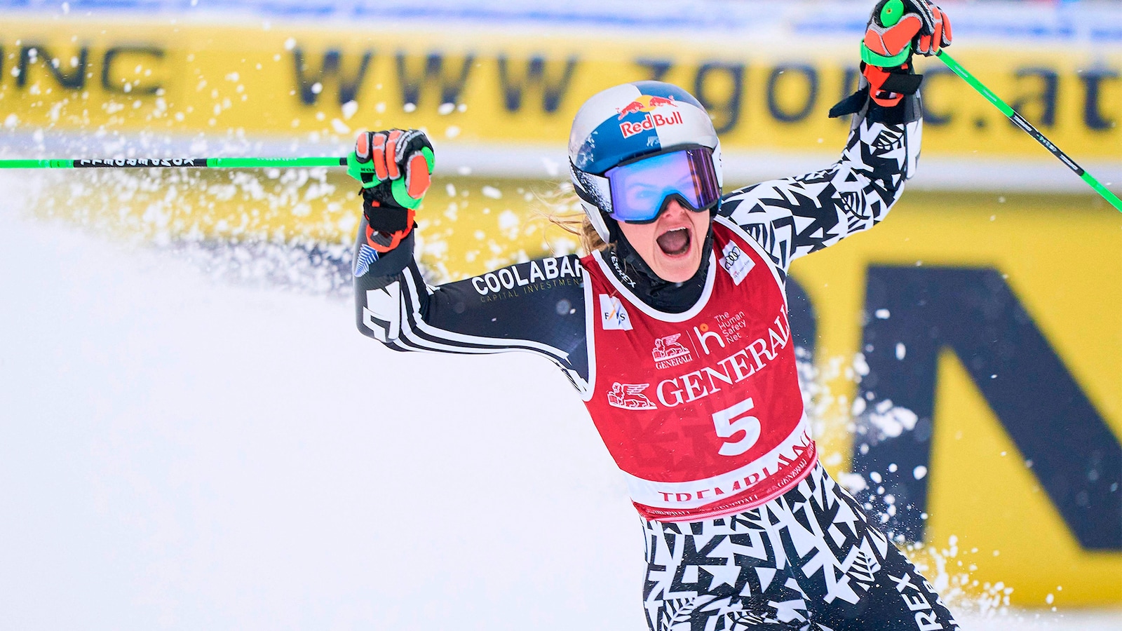 Alppihiihto (N) Suurpujottelu