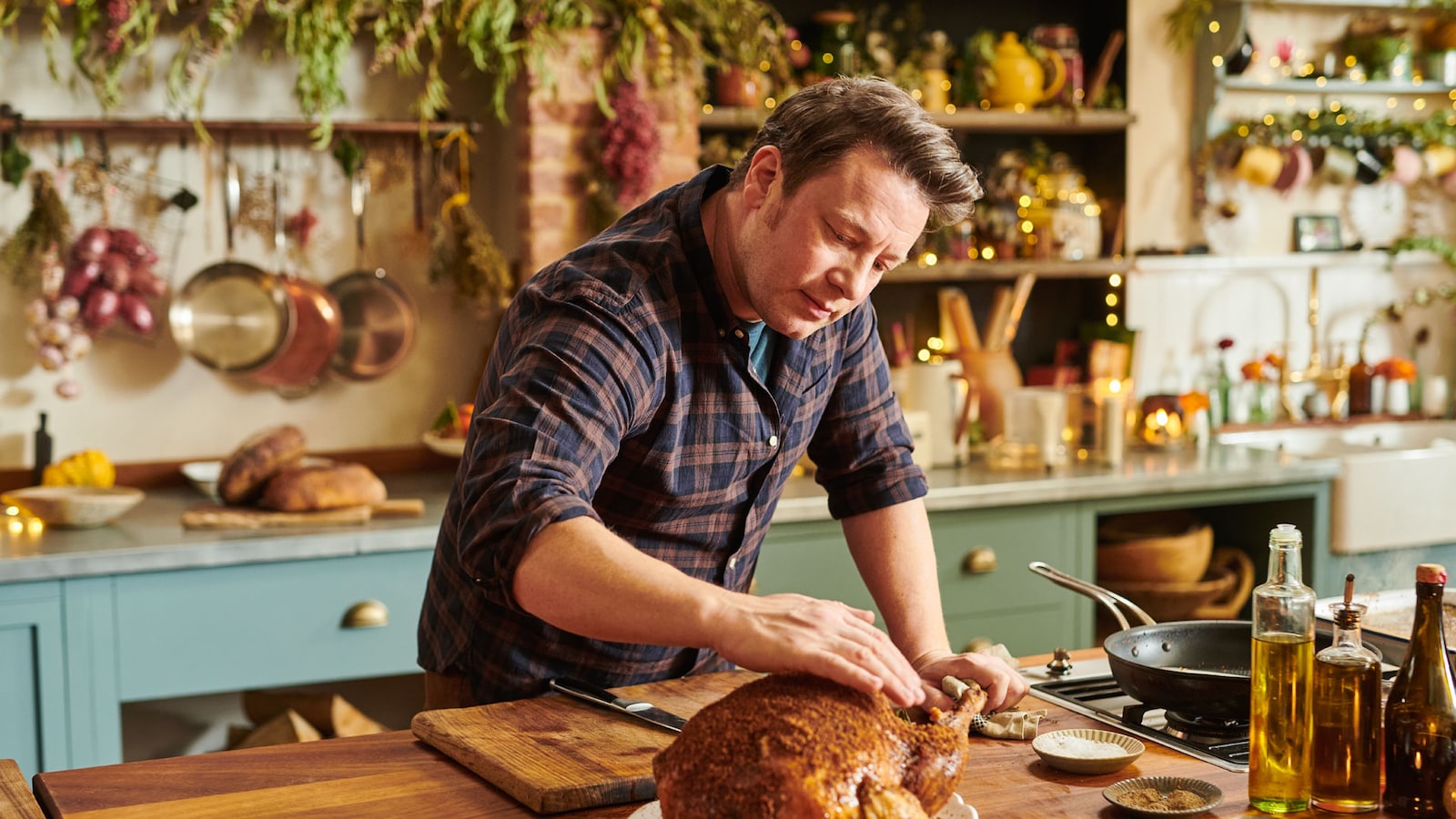 Jamie's One Pan Wonders At Christmas