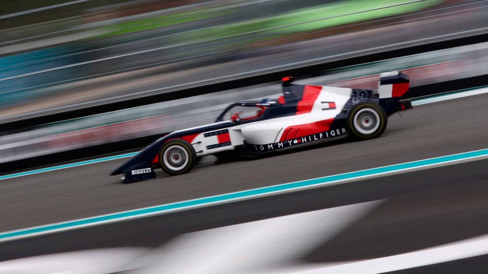 motorsport/f1-academy/montreal/s25060485876586306