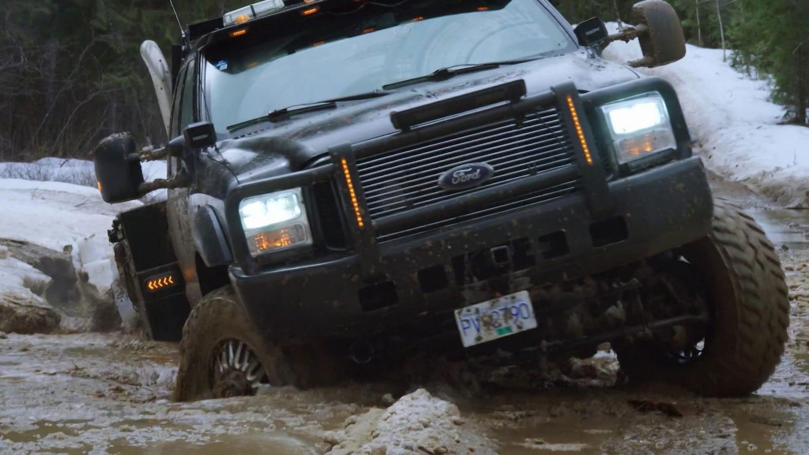 Lastbilschaufförer på småvägar