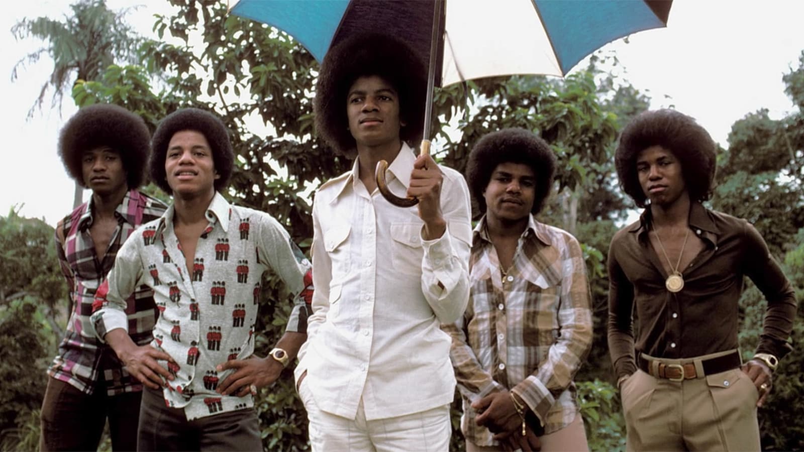 michael-jackson-the-life-of-an-icon-2011