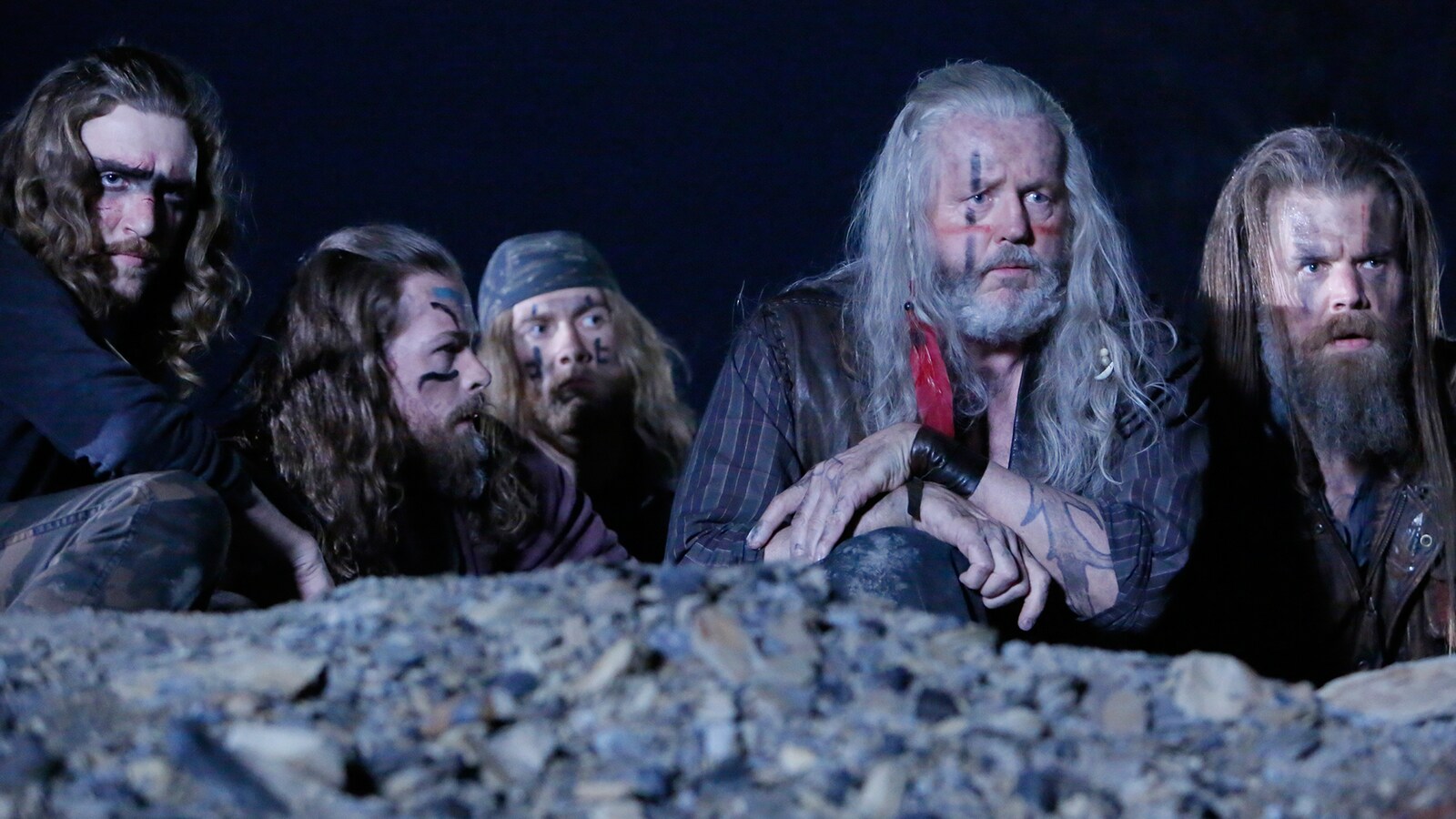 Tuotantokauden viimeinen jakso - Unbroken Chain