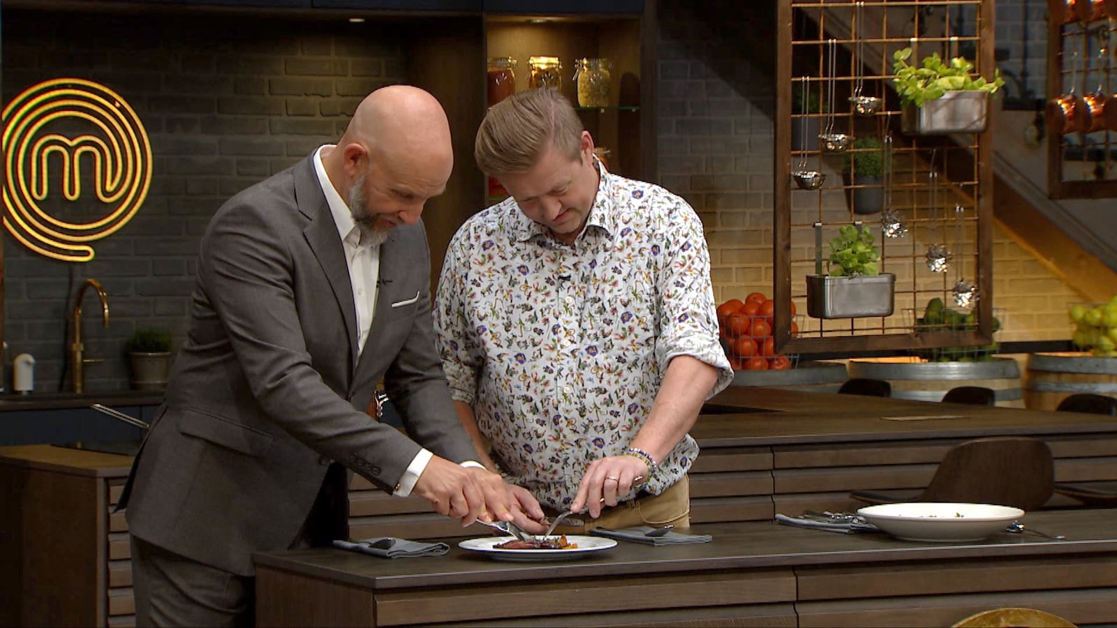 Masterchef Danmark MasterChef - Danmarks største madtalenter - Sæson 10 - Afsnit 49 - Viaplay